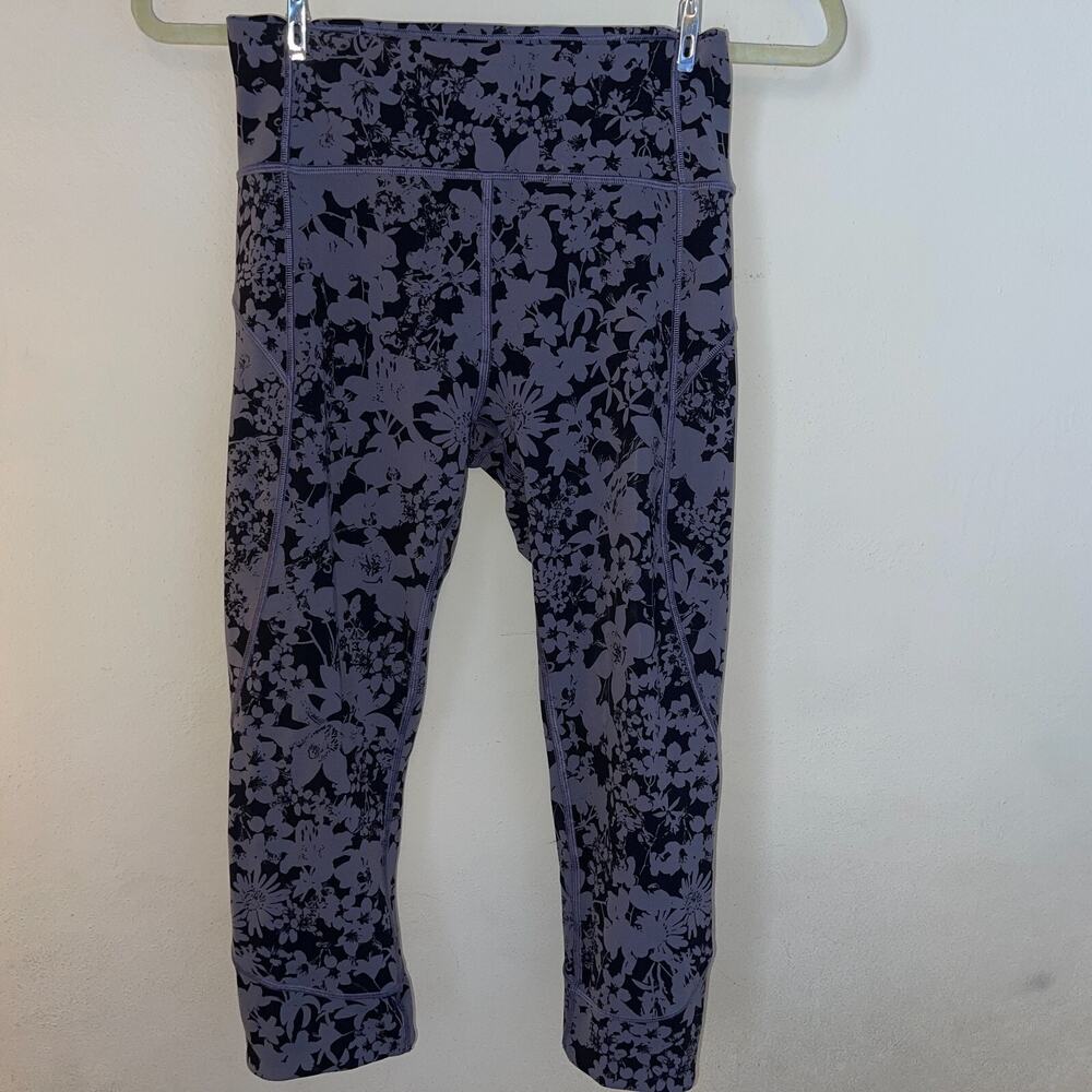Lululemon Align leggings/pant Floral Size 6 Yoga